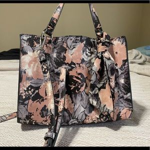 purse !! perfect condition just too small for my liking